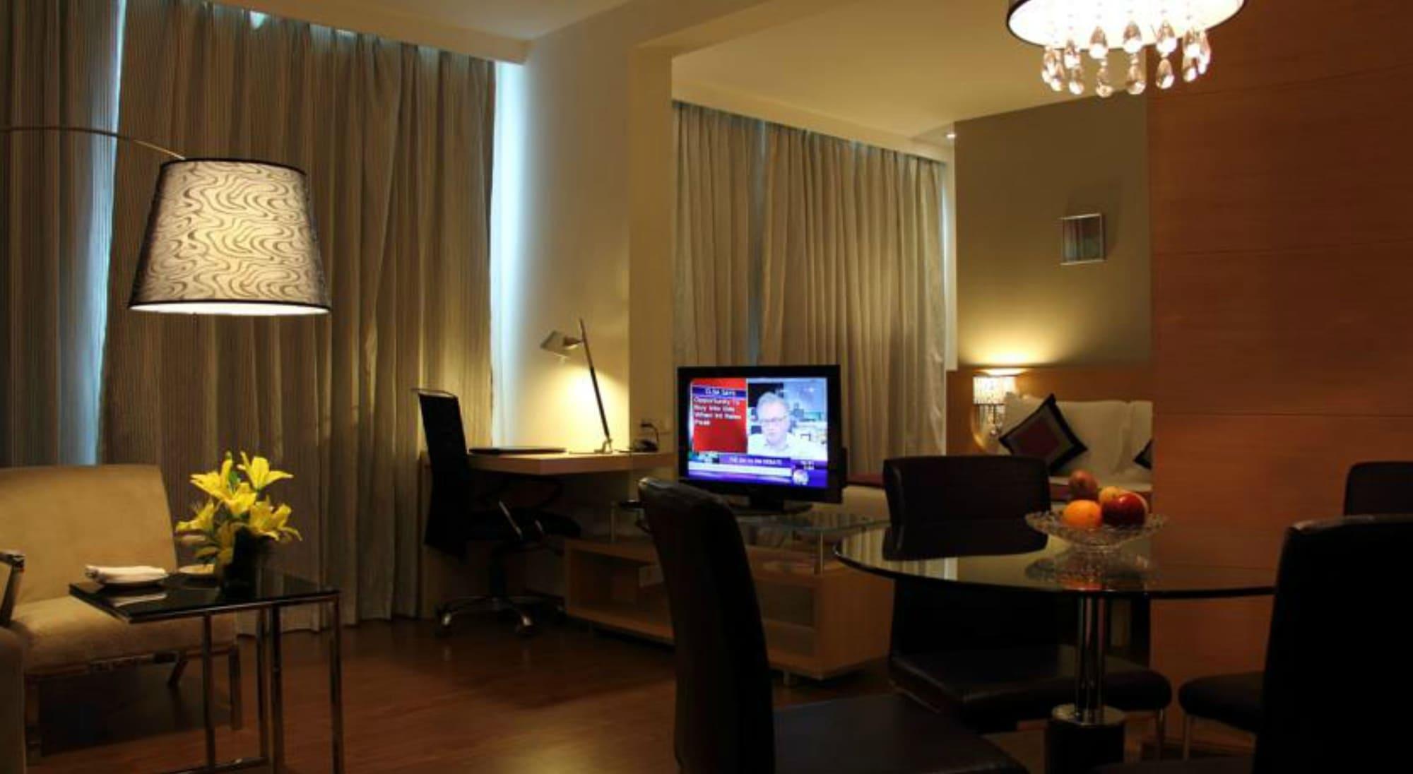 Ramada By Wyndham Navi Mumbai Hotel Екстериор снимка